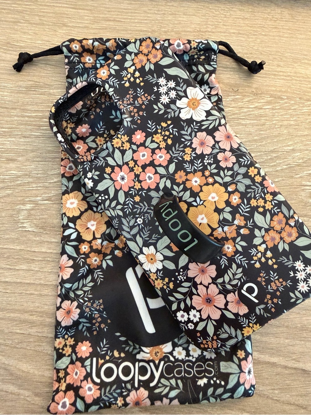 Loopy Case Floral Black Phone Case with Matching Pouch